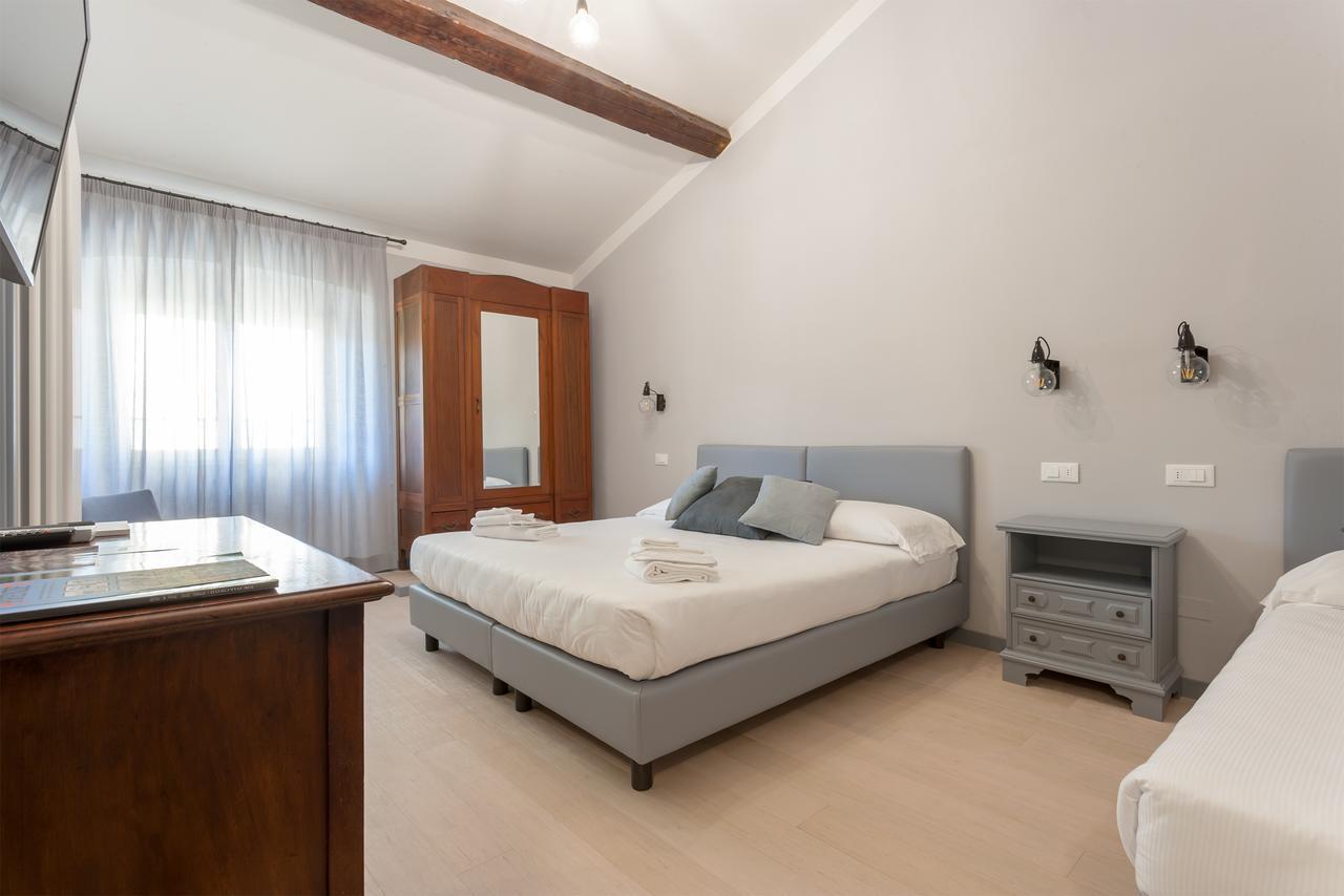 Bed and Breakfast Santo Spirito Venti Florenz Exterior foto